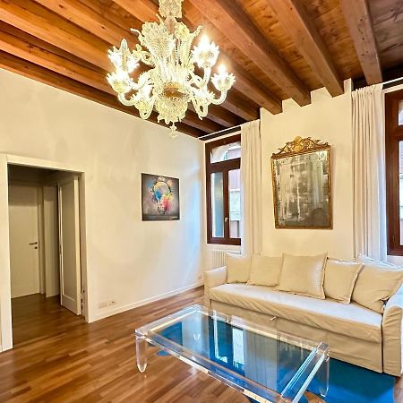 Tarvisium Luxury Apartment: Un'Oasi Di Eleganza Treviso Exterior photo